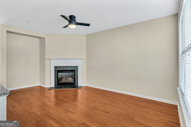 Photo - 6174 Indian Wood Cir