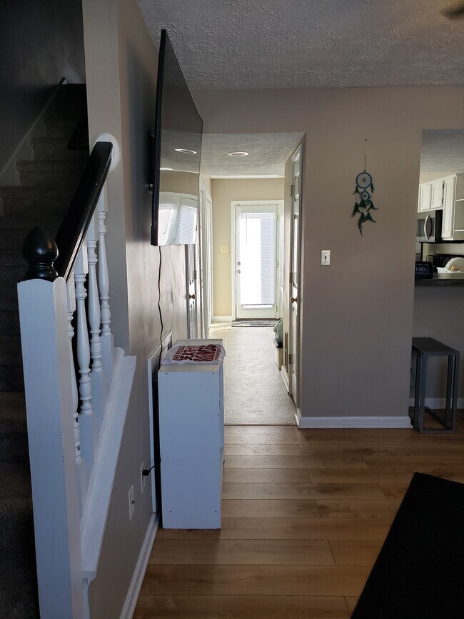 Photo - 606 E Sherwood Hills Dr