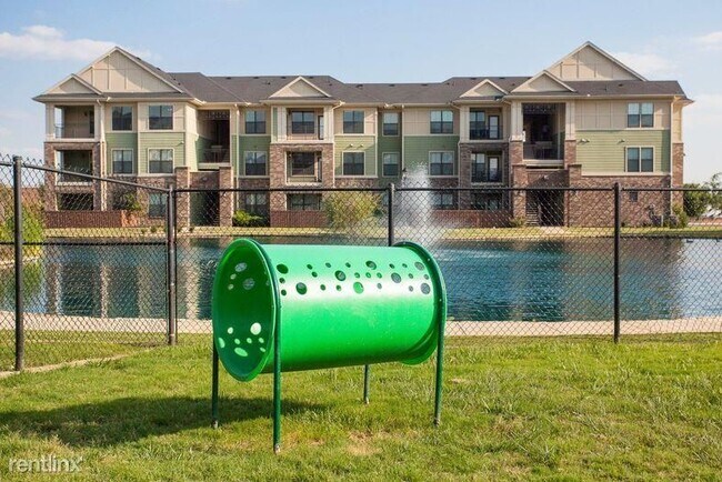 Photo - 2 br, 2 bath Condo - 8660 N Beach St Flat ...