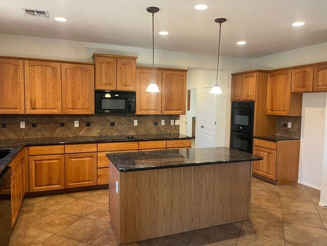 Photo - 14361 W Maui Ln