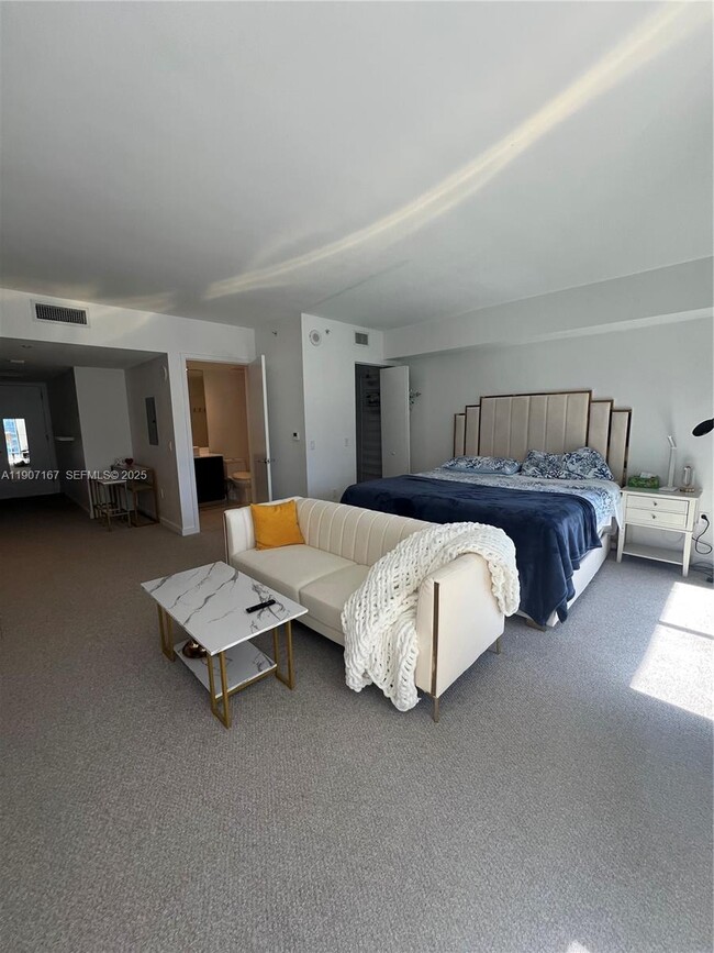 Photo - 31 SE 6th St Unit 2505