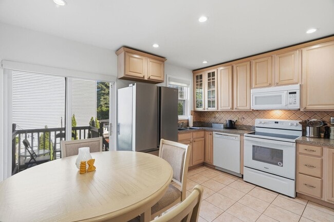 Photo - 502 Gregory Ave