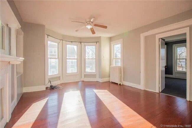 Photo - 565 Orchard St