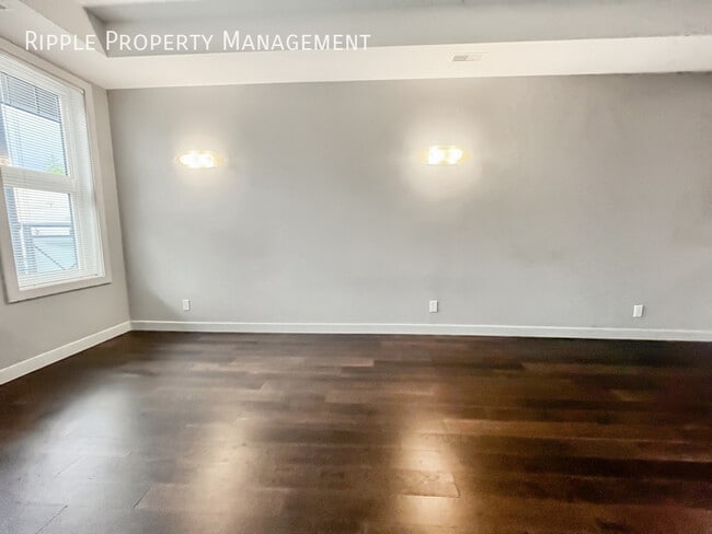 Photo - CONTEMPORARY 3-BED, 2-BATH CONDO | PRIME NW LOCATION NEAR UNIVERSITY & LRT Unit 111