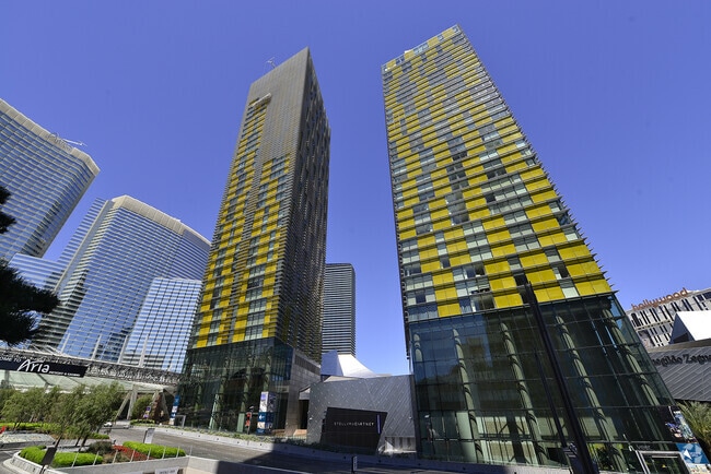 Building Photo - Veer Towers 1207E-North Strip Views from t... Rental