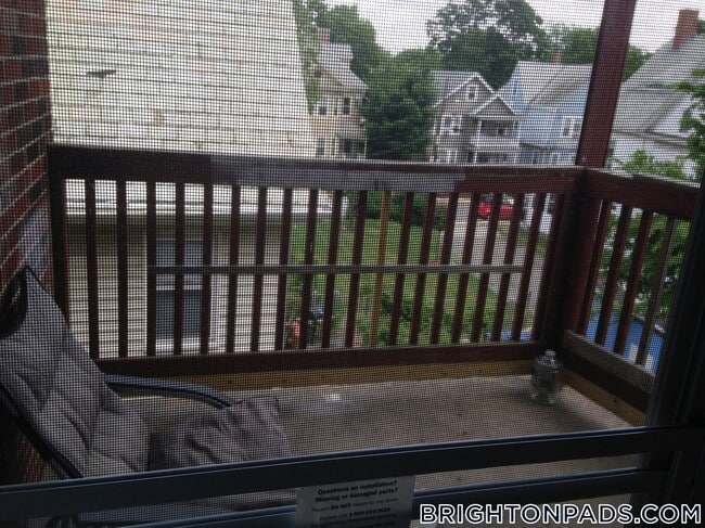 Photo - 2 O’Neil Place Unidad 2