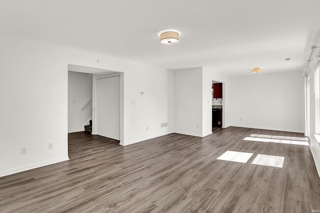 Photo - 5611 W Tensleep Rd