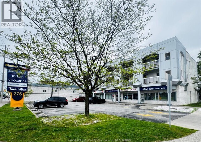 Photo - 275 Wyandotte St W Unit 305