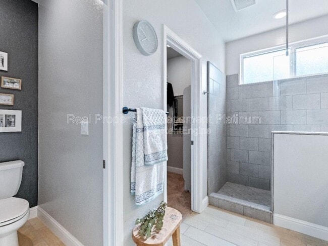 Photo - 2170 Hermosa Ave