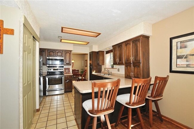 Photo - 9339 Embers Way