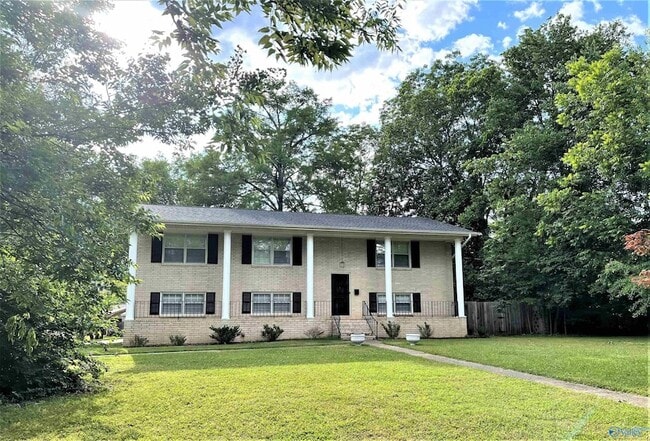 Photo - 5630 Woodridge St SW