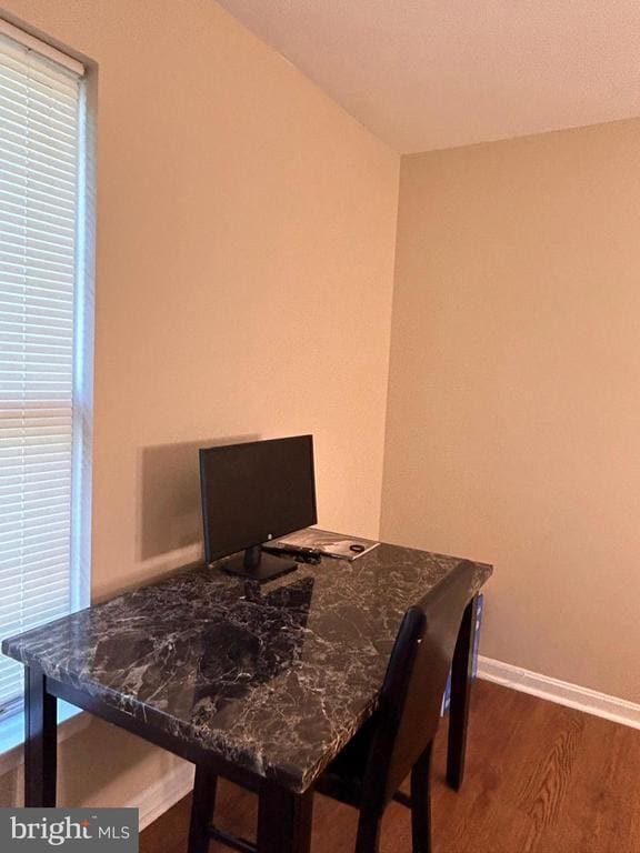 8 Trout Lily Ct