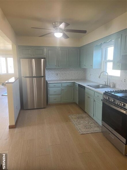 Photo - 370 Henry St