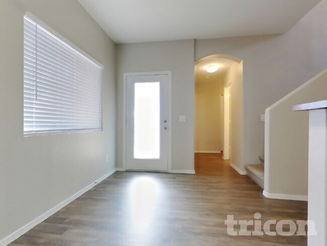 Photo - 7211 S 8th Pl