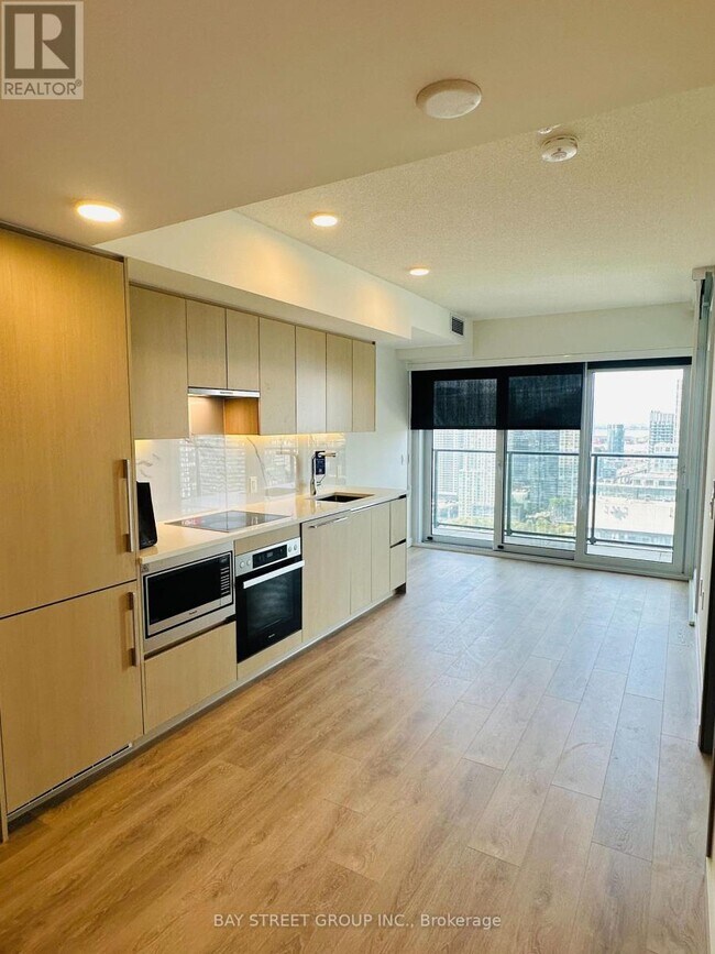 Photo - 3 Concord Cityplace Wy Unit 3215