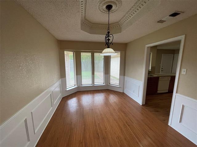 Photo - 407 Hillcroft Cir