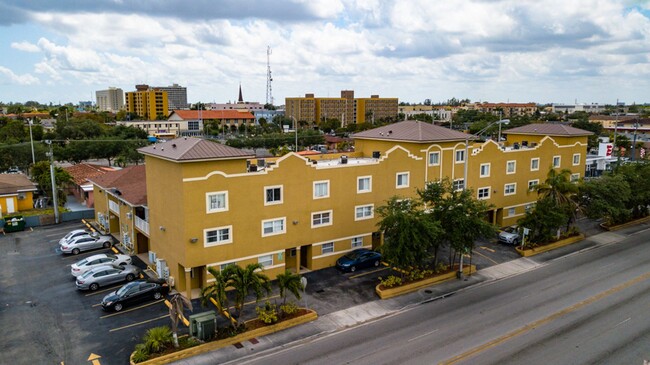 626 - Kina Hialeah - 626 - Kina Hialeah Apartments