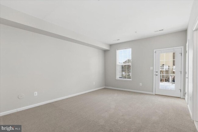 Photo - 9558 John Locke Wy