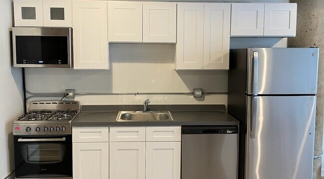 Photo - 4619 N Ravenswood Ave Unidad #RH-33094