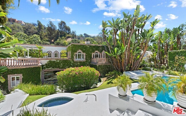 1241 Stone Canyon Rd