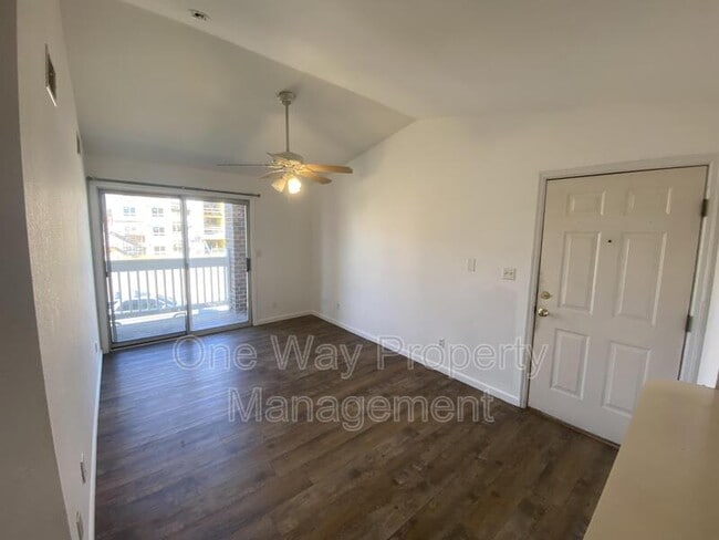 Photo - 2820 17th Ave Unidad #204