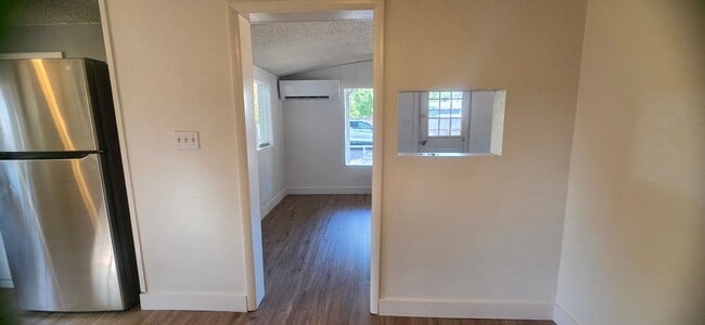 2620 G St