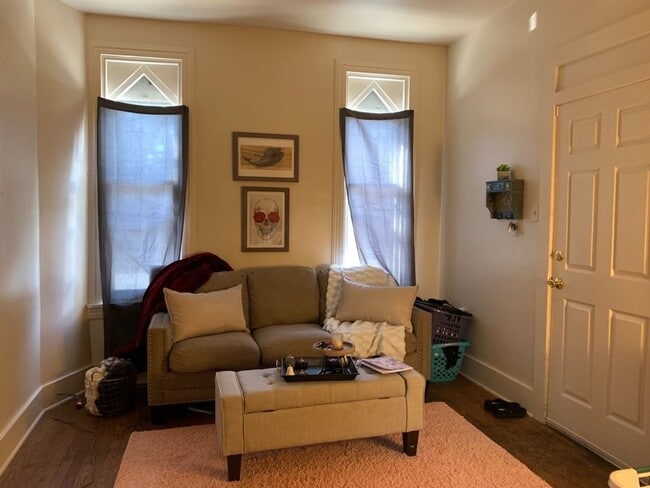 Photo - 209 N Bedford St Unit 01