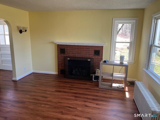 Photo - 138 Mountain St