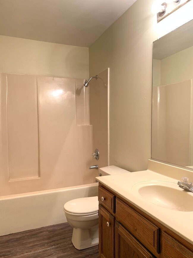 Photo - 3 Bed/1.5 Bath Near Fox Meadow Schools!