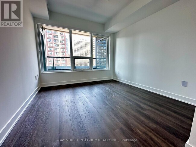 Photo - 609 Sherbourne St Unit 802