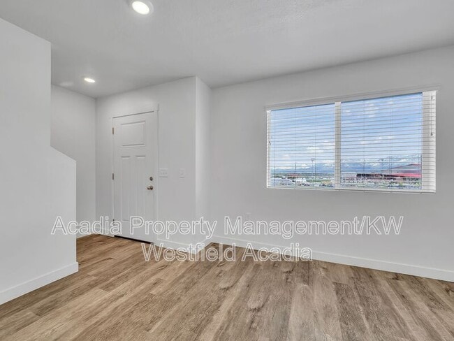 Building Photo - 14844 S Trap Rock Way