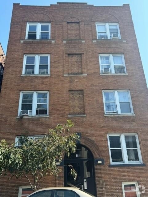 Building Photo - 18 Reed St Unit 3 Rental