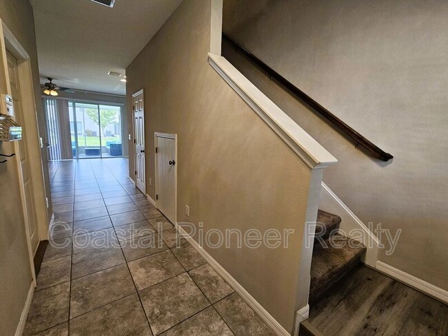 Photo - 7115 Grand Elm Dr
