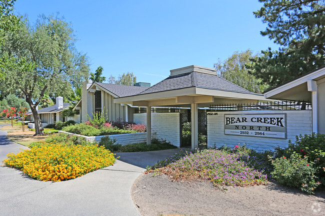 Bear Creek North - Bear Creek North Apartments