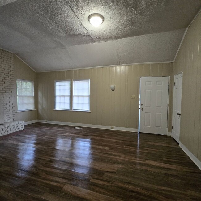 Photo - 151 Clower Rd