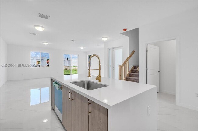 Photo - 22431 SW 125th Ave Unit 19b