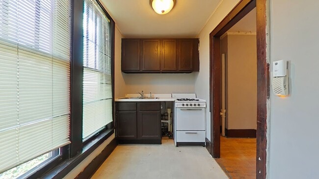Building Photo - SSPM - A Unit 414-B Rental