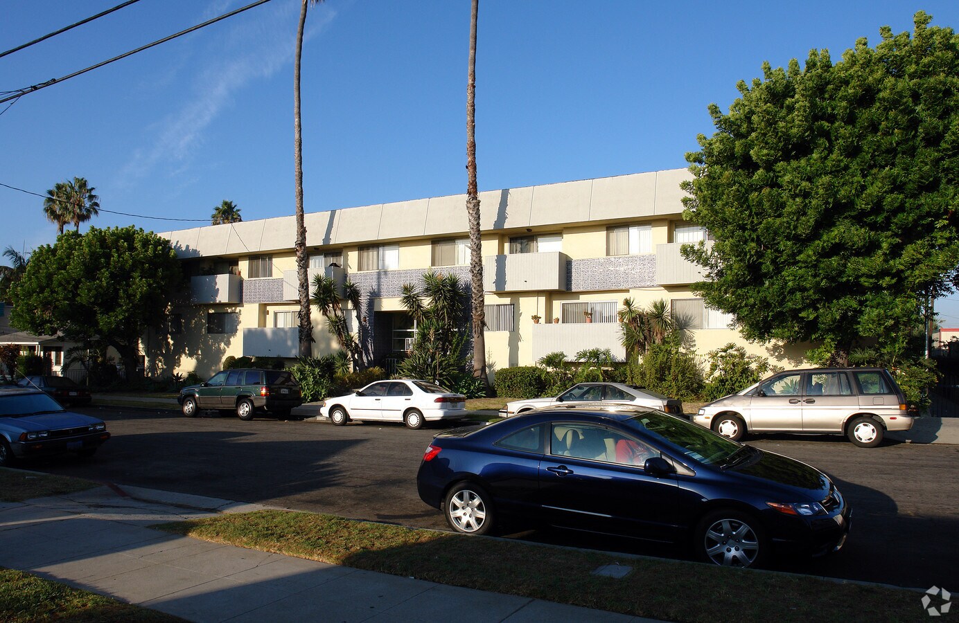 Photo - 941 Enterprise Ave Apartments