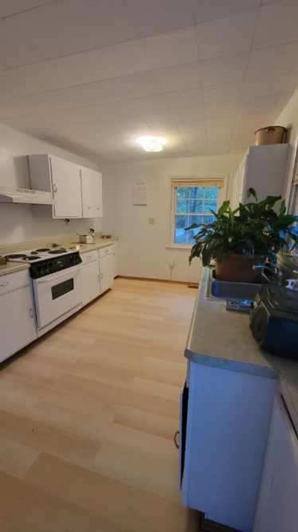 2 Bedroom 1 Bathroom house on Caney Fork House Rental in Cullowhee