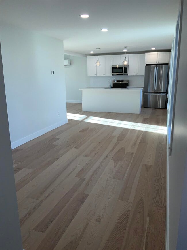 Photo - 8 Clifford St