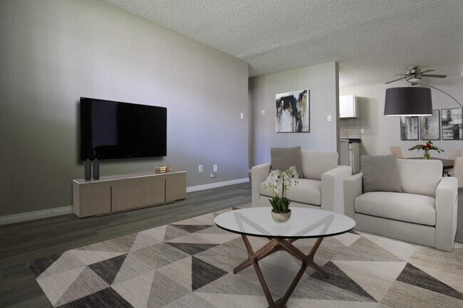 Photo - Carina Court