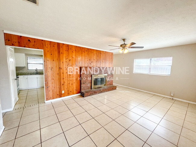 Photo - 7901 Austin Rd