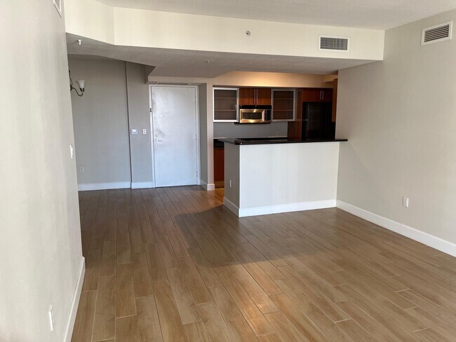 Photo - 1551 N Flagler Dr Unit 802
