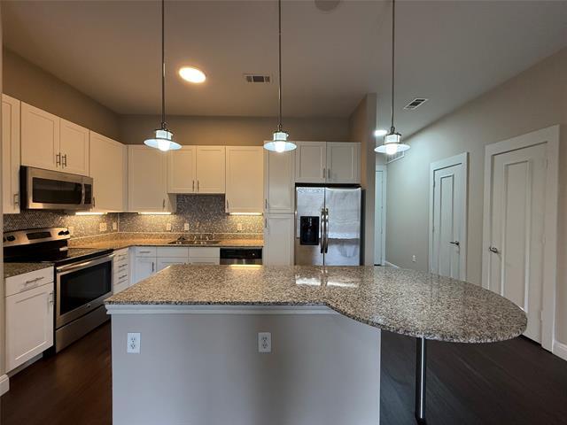 Building Photo - 801 N Bishop Ave Unit 1-306