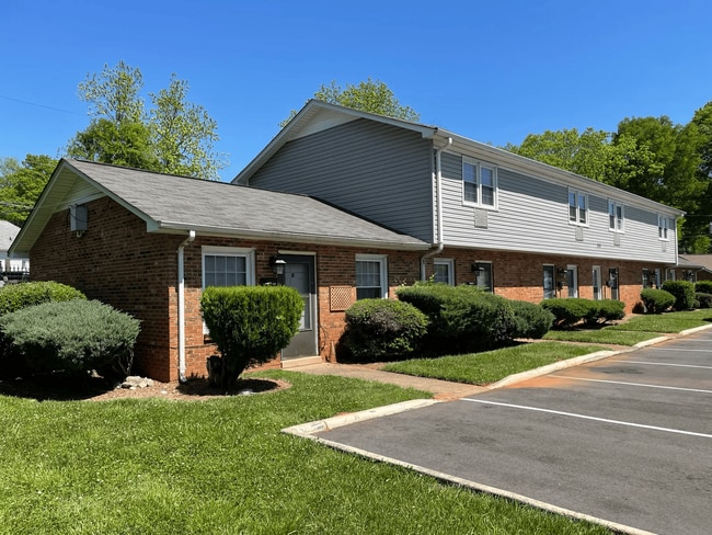 Thompson Place Townhomes