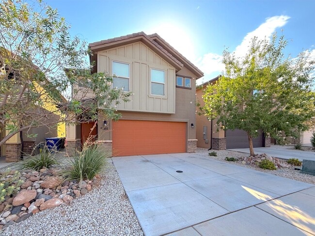 Photo - 4 Bed, 2.5 Bath home with 2 Car Garage