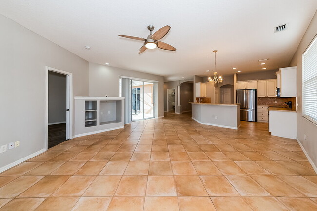 Photo - 1073 Whitegate Ct