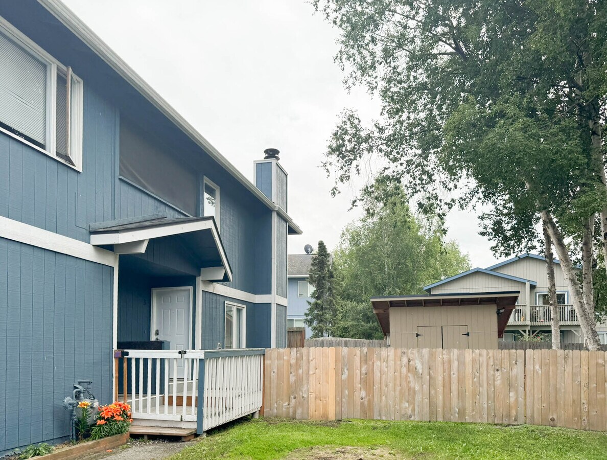 Photo - 1140 Golden Dawn Cir