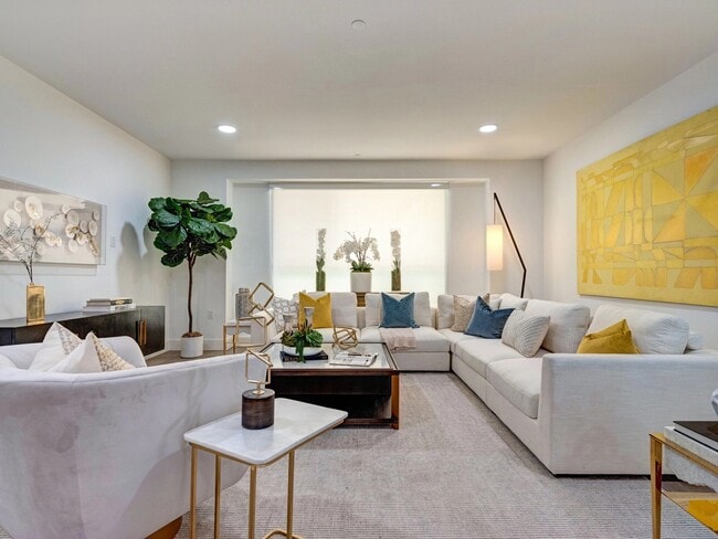 Photo - 1330 Federal Ave Unidad 104