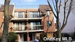 Photo - 71-43 Sutton Pl Condo